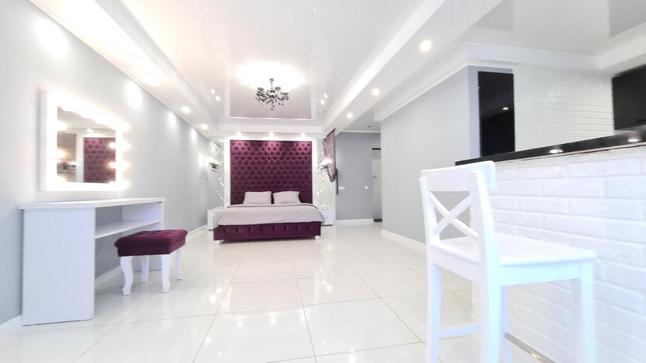 Apartaments On Prospekt Mira 35 Kryvy Rih Buitenkant foto