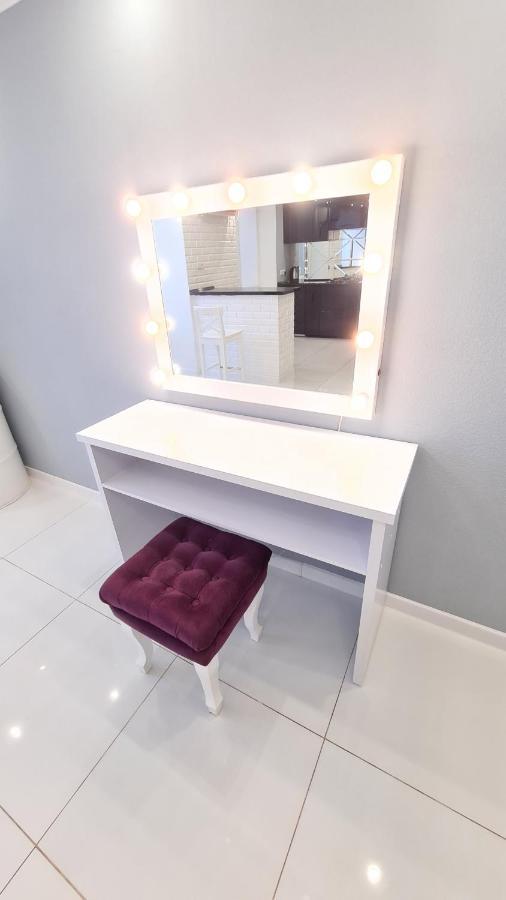 Apartaments On Prospekt Mira 35 Kryvy Rih Buitenkant foto