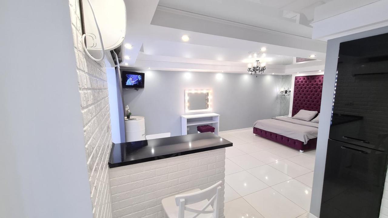 Apartaments On Prospekt Mira 35 Kryvy Rih Buitenkant foto